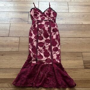 Lulus Alluring Dream Burgundy Lace Midi Dress XS Trumpet Hem Wedding Guest
